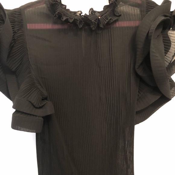 Agaci Ruffles Sleeves Blouse - Picture 2 of 5